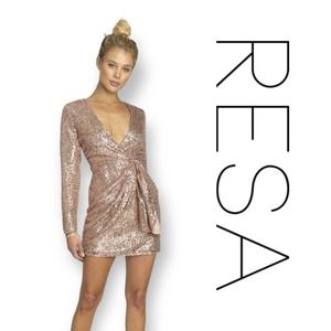 Resa Kylie Mini Sequin Dress In Rose Gold